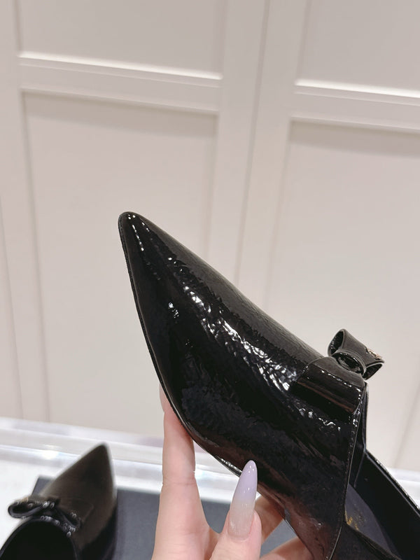 CC 25 Half-Mule Loafers Black Patent Leather 355669