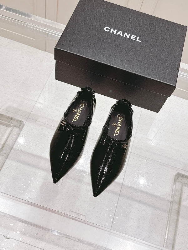 CC 25 Half-Mule Loafers Black Patent Leather 355669