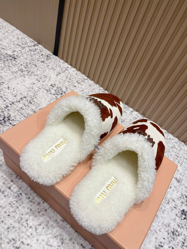 Miu Shearling-Lined Cow-Print Mules Horsehair 481434