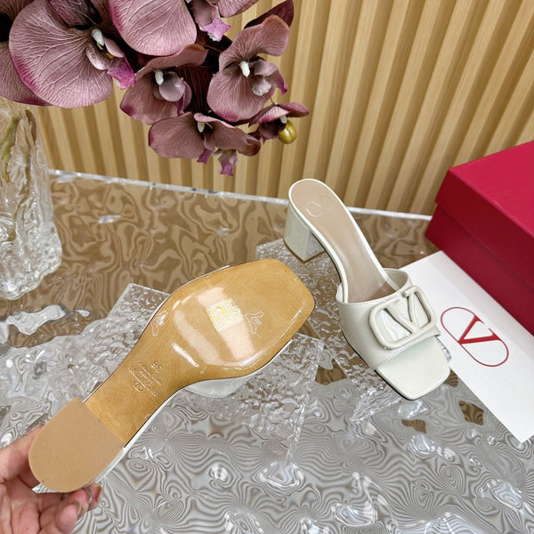 SANDALI APERTI VLOGO SIGNATURE HIGH SHINE 60 MM IN PELLE DI VITELLO BIANCA