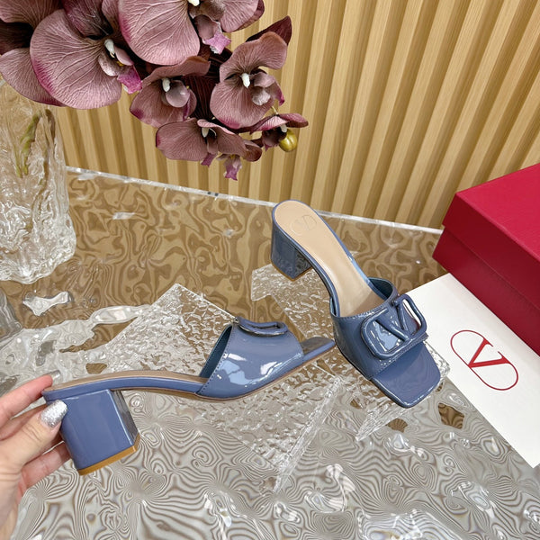 SANDALI APERTI VLOGO SIGNATURE HIGH SHINE 60 MM IN PELLE DI VITELLO BLU PEGEON