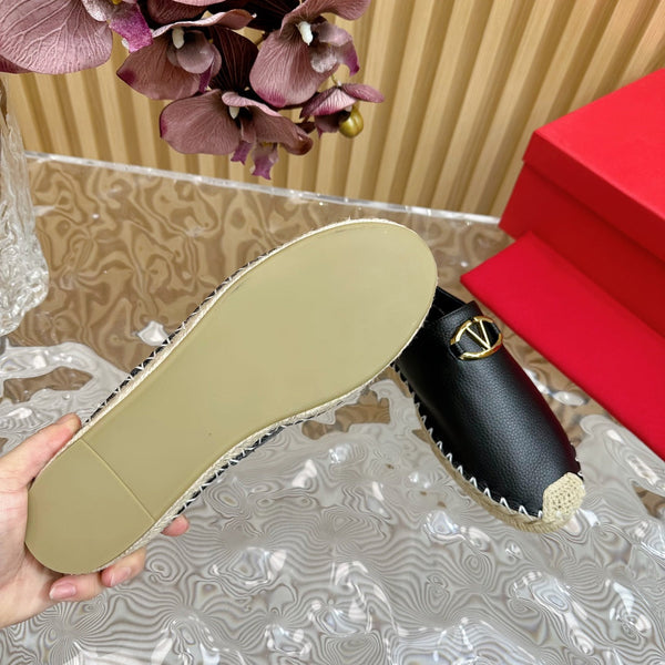 The Bold Edition VLogo Mules Black Leather