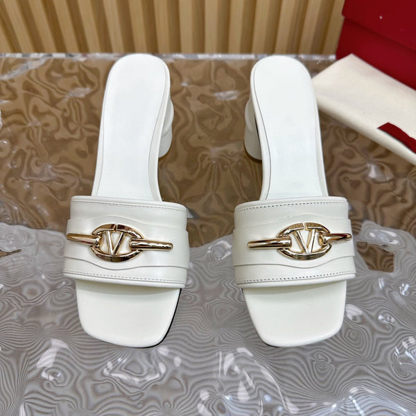 Sandalo con tacco alto 70, punta quadrata, Vlogo, edizione Bold, bianco