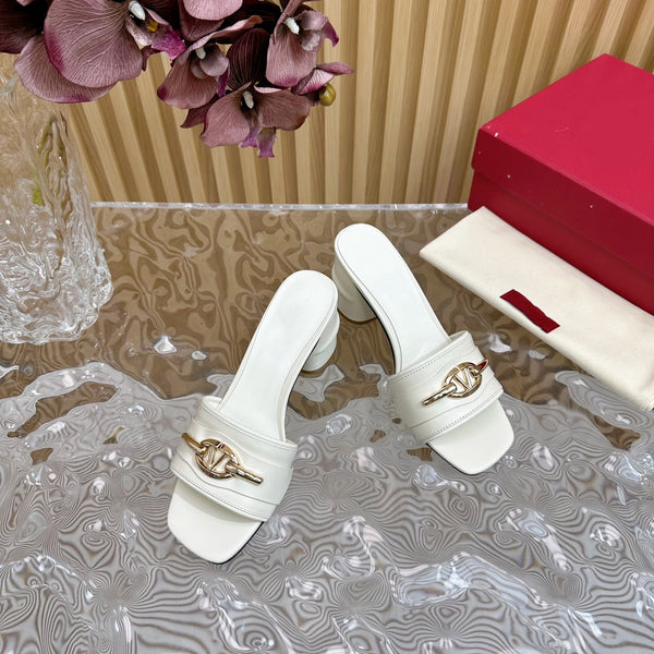 Sandalo con tacco alto 70, punta quadrata, Vlogo, edizione Bold, bianco