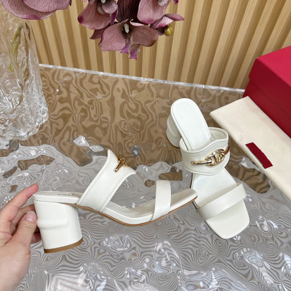 Sandalo con tacco alto 70 The Bold Edition Vlogo con punta quadrata, bianco