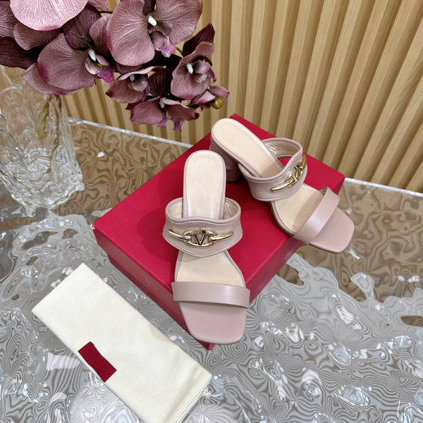 Sandalo con tacco alto 70 The Bold Edition Vlogo con punta quadrata, rosa cannella