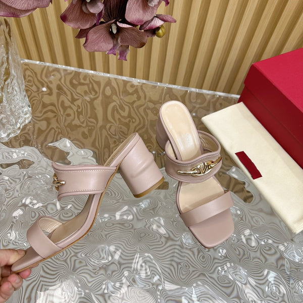 Sandalo con tacco alto 70 The Bold Edition Vlogo con punta quadrata, rosa cannella