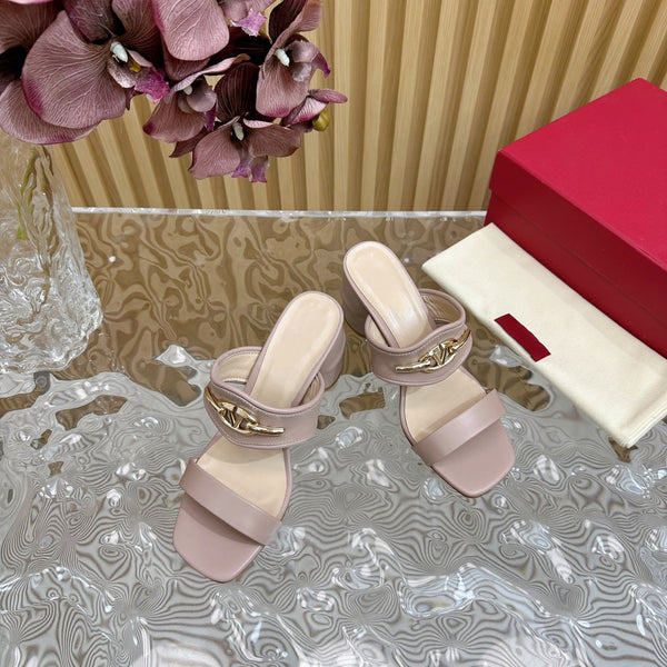 Sandalo con tacco alto 70 The Bold Edition Vlogo con punta quadrata, rosa cannella