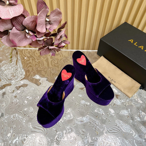 ALAIA PLATFORM WEDGE IN VIOLET PURPLE VELVET WITH HEART EMBROIDERED
