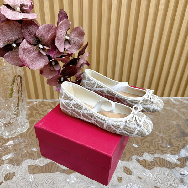 Ballerina In Toile Iconographe 20mm In White Mix Grey Brown Cotton Canvas And Lambskin 102830