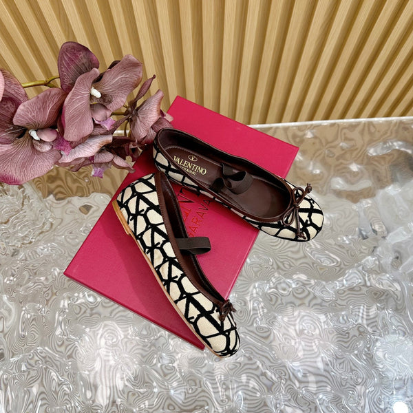 Ballerina In Toile Iconographe 20mm In Beige Mix Black Cotton Canvas And Lambskin 102834