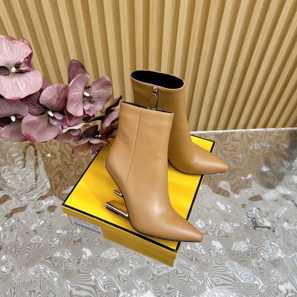 FENDI FIRST 80 MM BOOTS IN CIDER BROWN CALFSKIN WITH GOLD HARDWARE