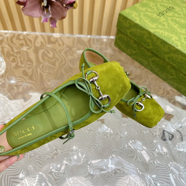 BALLET FLAT IN OLIVE GREEN SUEDE WITH