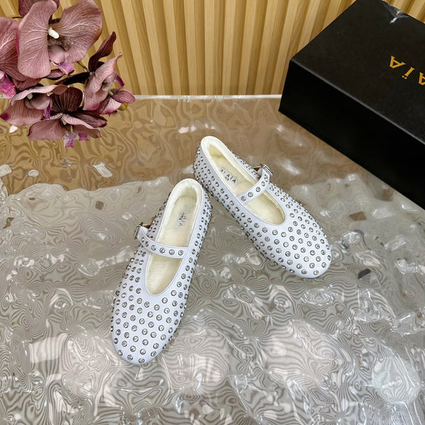 Alaia Strass Ballet Flats In White Calfskin With Fleece Lining 926039