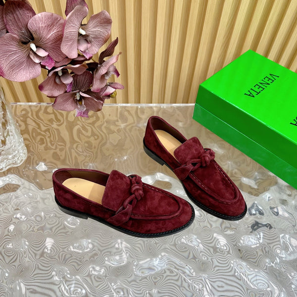 BV Astaire Loafer Wine Suede 925614