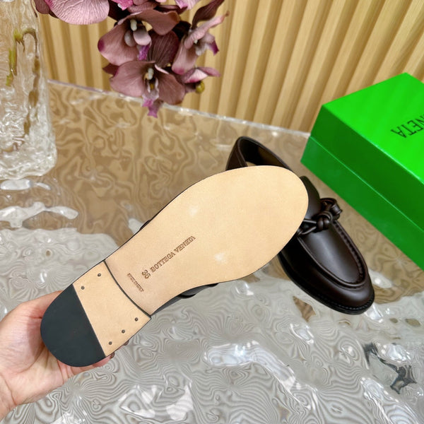 BV Astaire Loafer Black Suede 925616