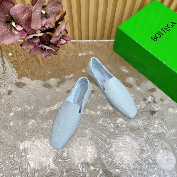 Pantofole Adamo in pelle di vitello blu nuvola BV 957403