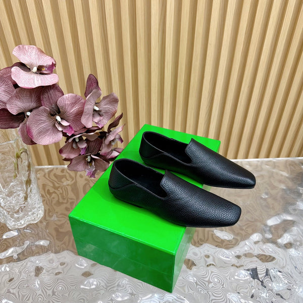 BV Grained Black Calfskin Adamo Slippers 957407