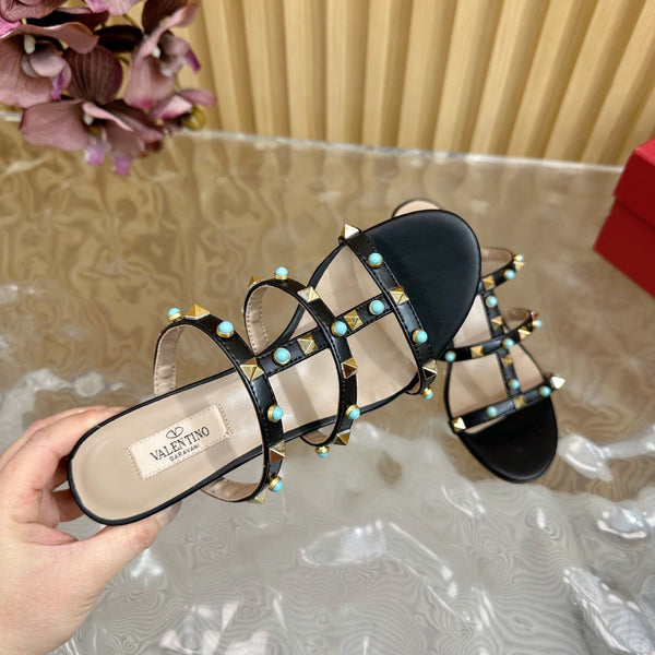 Sandali Rockstud in pelle con zeppa 60 mm in pelle di pecora nera 307862