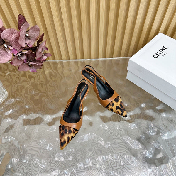 CL Judy Cap Toe Skingback 60mm in pelle di vitello color cuoio e pelle di vitello pelosa stampata leopardo 313783