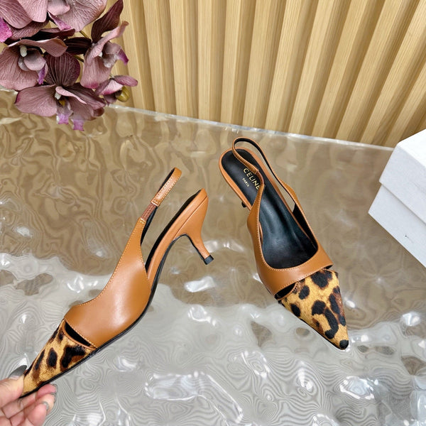 CL Judy Cap Toe Skingback 60mm in pelle di vitello color cuoio e pelle di vitello pelosa stampata leopardo 313783