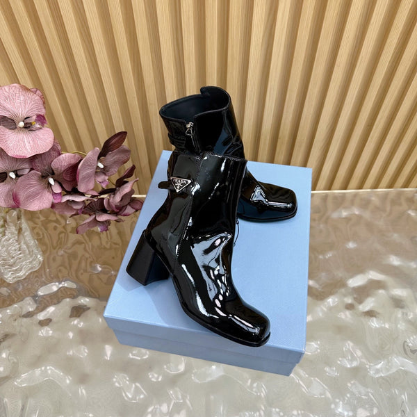 Prada 25 Boot Black Patent Leather 498227