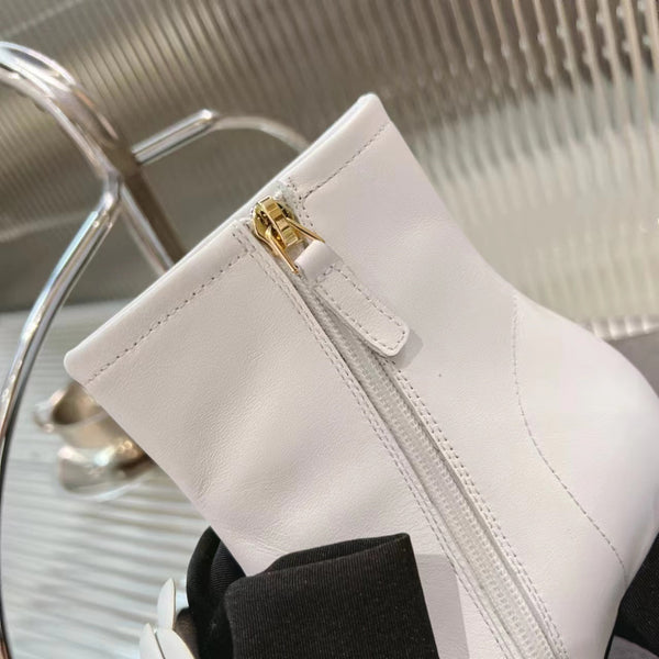 CC Short Boots 60mm White Camellia Cowhide