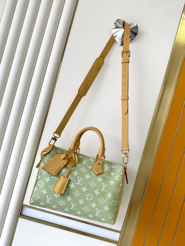 Tracolla LV Speedy P9 25 cm in pelle di vitello monogramma GHW