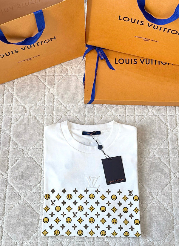 LV 25 Rainbow Smiley Face Print Short Sleeves Shirt White Cotton