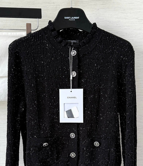 CC 25 Cardigan Black Wool