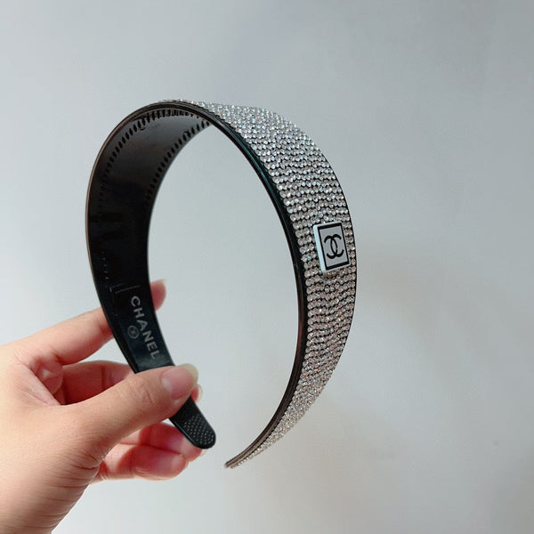 WHITE WITH CRYSTALS HAIRBAND RESIN FOR WOMEN 124679