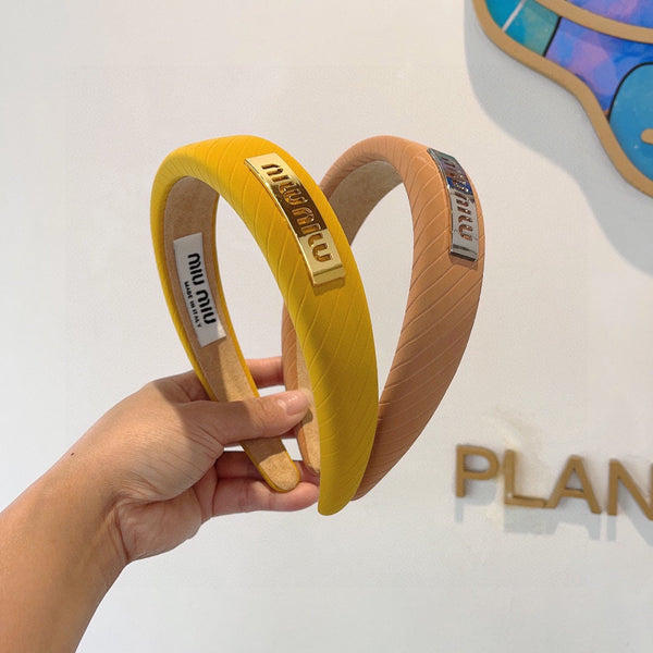 THICK HEADBAND IN YELLOW DIAGONAL LEATHER 425478