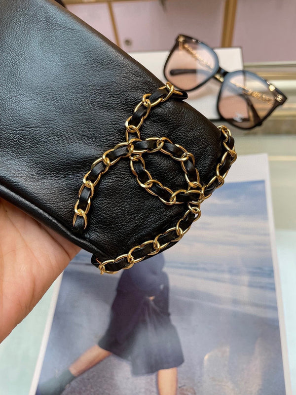 GUANTI DA DITA IN PELLE DI AGNELLO NERA 465053