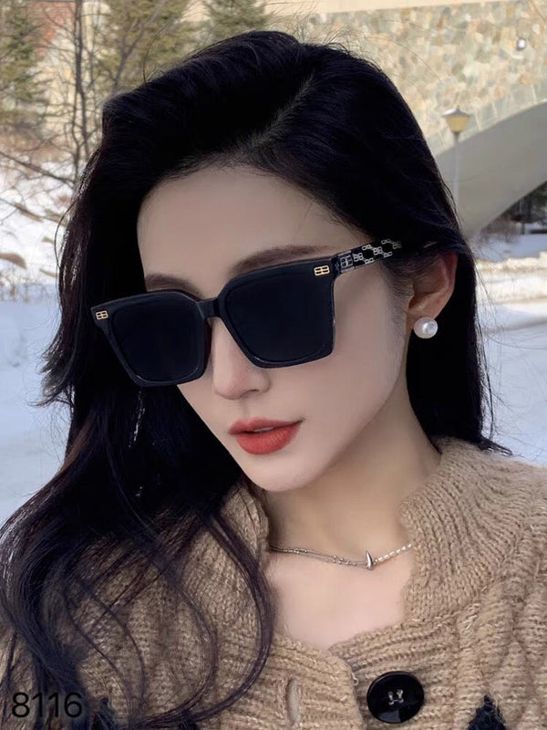 Balenciaga Sunglasses 560767