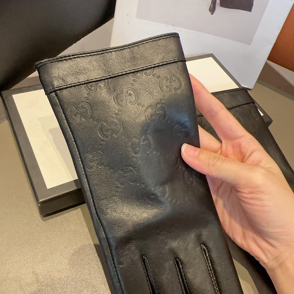 GLOVES IN BLACK EMBOSSED LAMBSKIN 423484