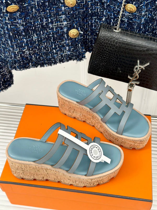 SANDALO ISABELLA IN VITELLO CIELO