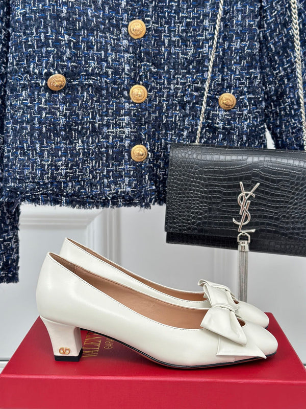 Bowow Pumps In Kidskin 40mm White Lambskin 989190