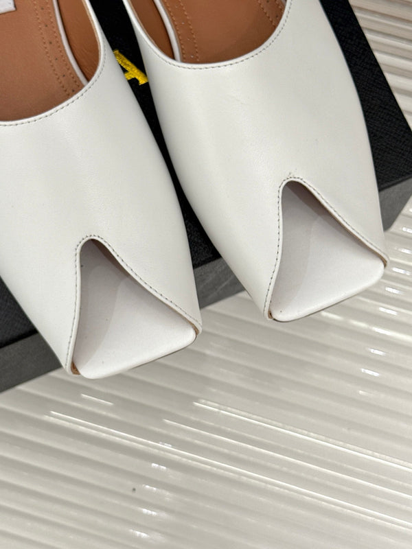 Alaia Slipper White Calfskin 293193