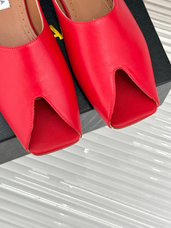 Alaia Slipper Red Calfskin 293196