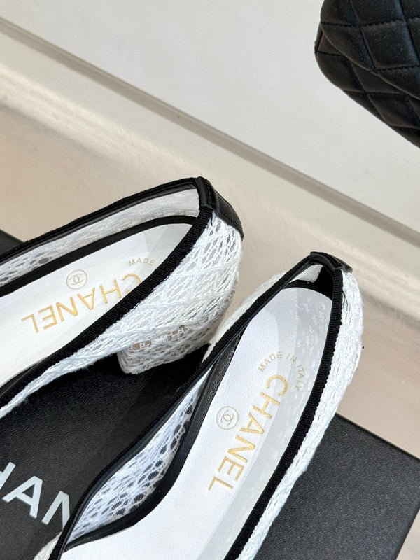 Chanel 25 Ballet Flat 50mm White Black Woven Lambskin 473053