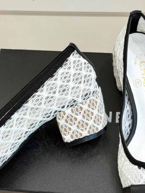 Chanel 25 Ballet Flat 50mm White Black Woven Lambskin 473053