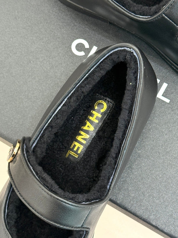 CC 25A Mary Janes Black Sheepskin And Lambswool 404667