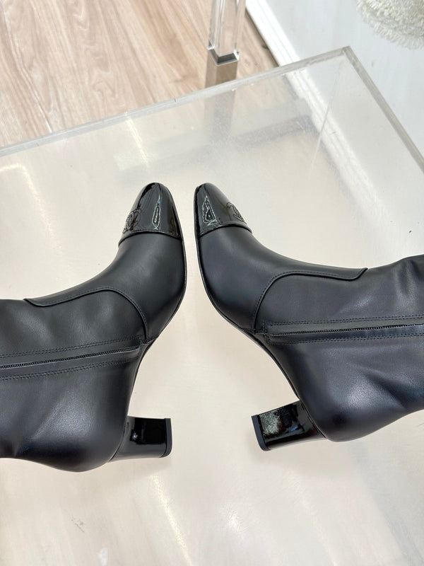 Chanel Double C Colorblock Heel Long Boot Black Sheepskin 465419