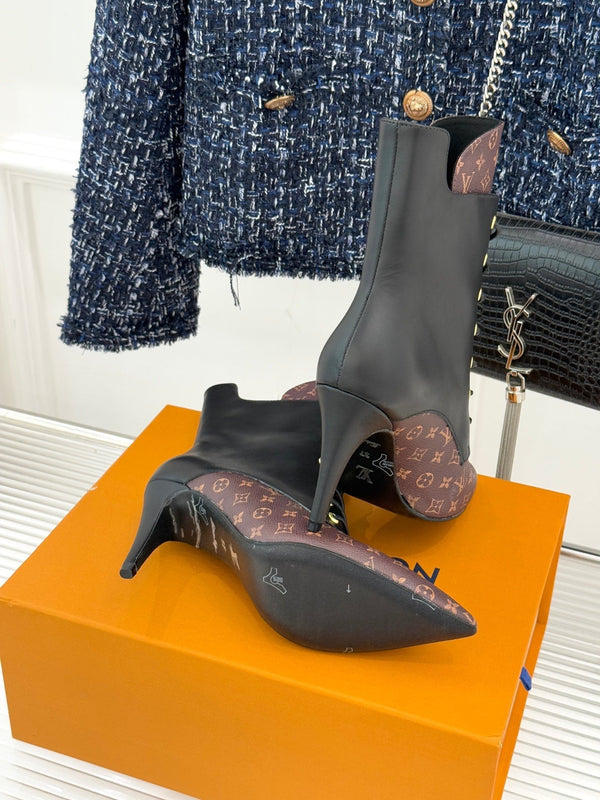 LV Star Trail Ankle Boot Brown Mix Black Monogram Canvas Leather 517258