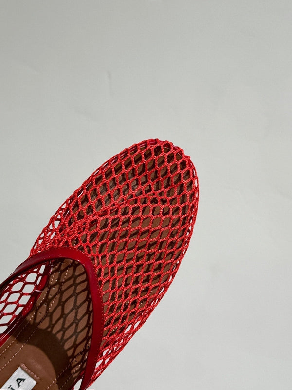 MULES ALAIA FLAT IN RETE ROSSO CILIEGIA