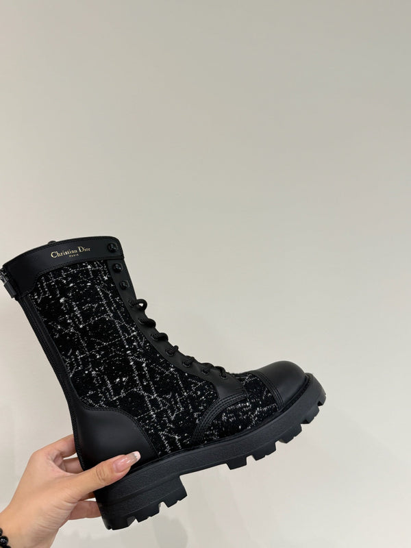 CD D-Unit Ankle Boot In Black Tweed And Cowhide 109609