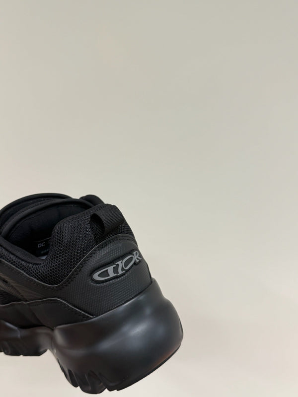 CD Sneaker In Black Calfskin And Mesh Fabric 109248