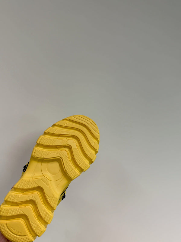 CD Sneaker In Yellow Calfskin And Mesh Fabric 109254