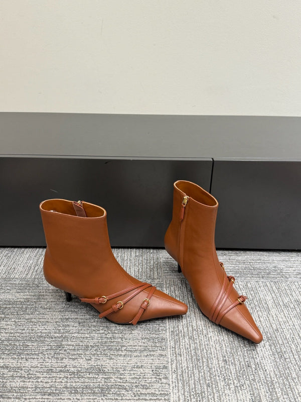 Miu short boots brown cowhide 417981