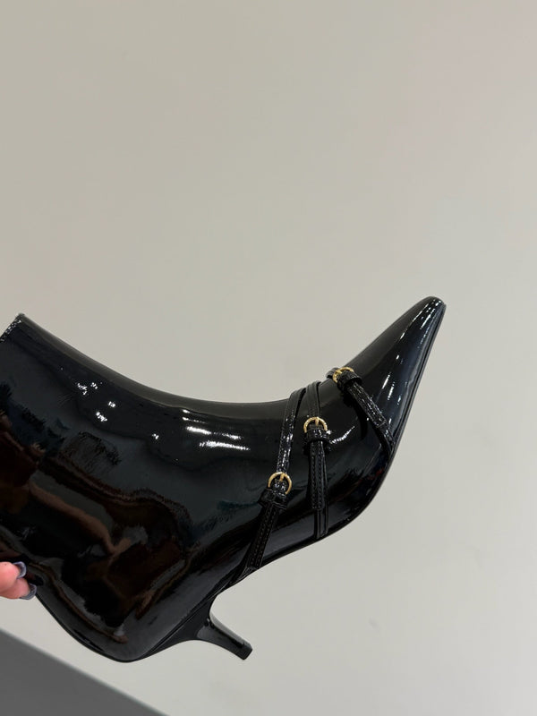 Miu short boots 40mm black patent leather 417985